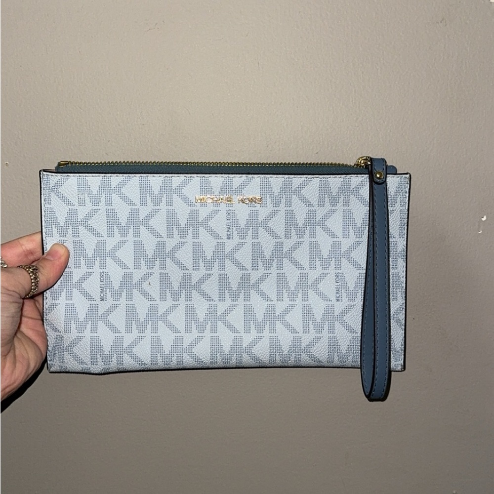 Michael Kors Wristlet